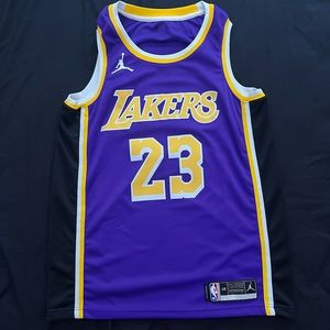 Lakers Jordan jersey 23 (L)